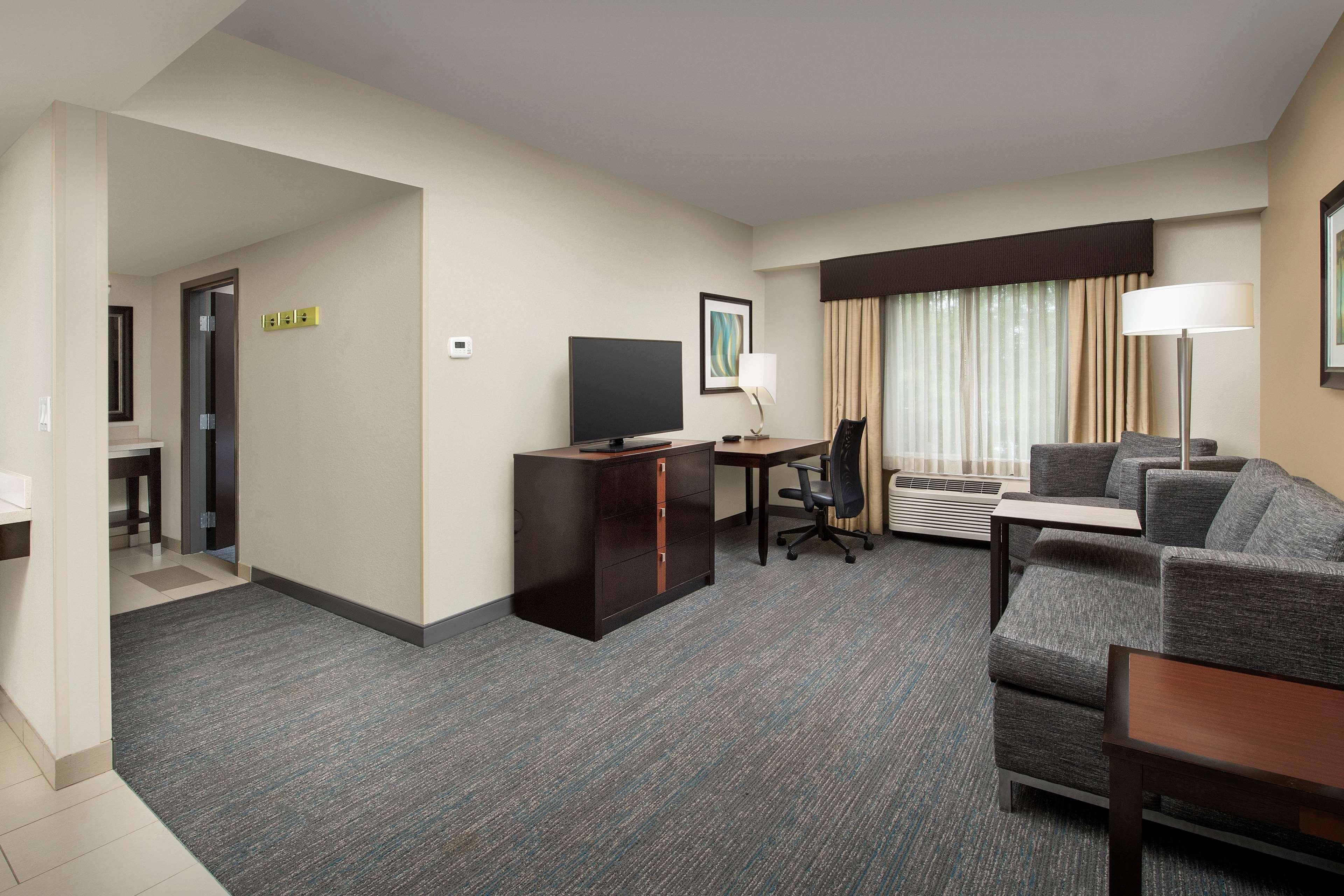 Hampton Inn & Suites Alpharetta-Windward Zewnętrze zdjęcie